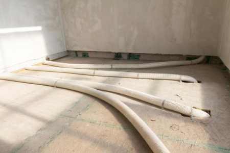 La pose de VMC, solution id&eacute;ale contre l'humidit&eacute; et les moisissures