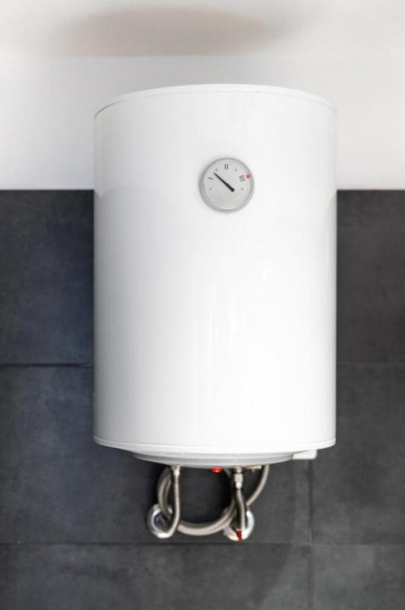 Chauffe-eau thermodynamique ou solaire, quelle technologie pour votre eau chaude &agrave; Laon ?
